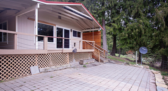 deck and front elevation
